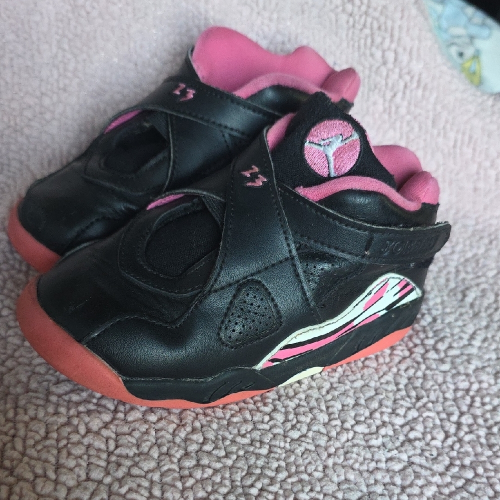 Jordan Kids Black and Pink Sneakers